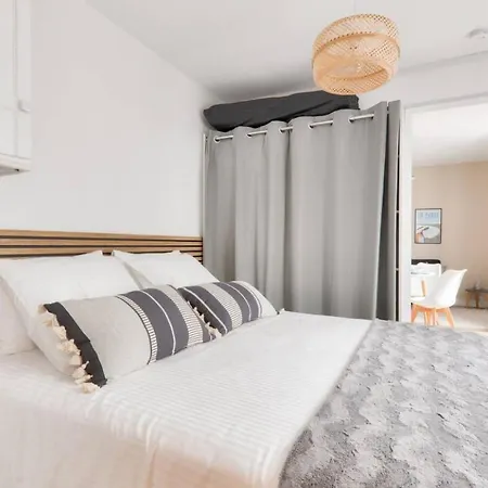 Jolie Maisonnette Avec Terrasse * La Baule-Escoublac