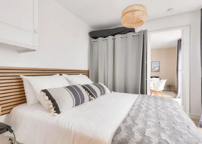 Jolie Maisonnette Avec Terrasse * La Baule-Escoublac